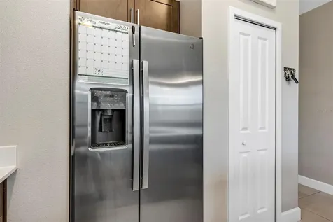 1401 Captiva Cove Sanford FL 32771
