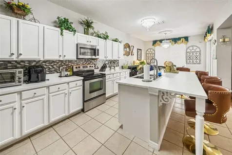 1704 Pine Ridge Drive Davenport FL 33896