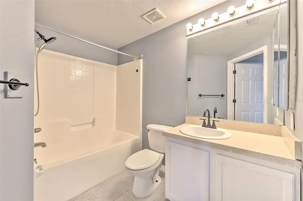 9515 Amberdale Court Riverview FL 33578