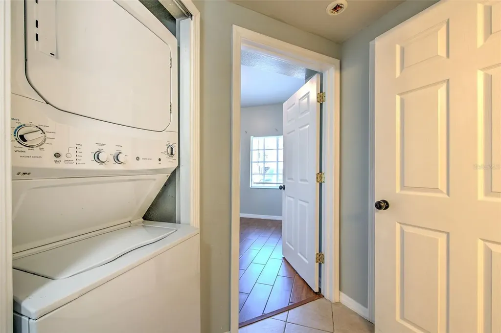 9515 Amberdale Court Riverview FL 33578