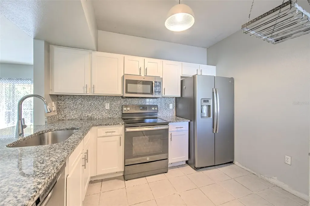 9515 Amberdale Court Riverview FL 33578