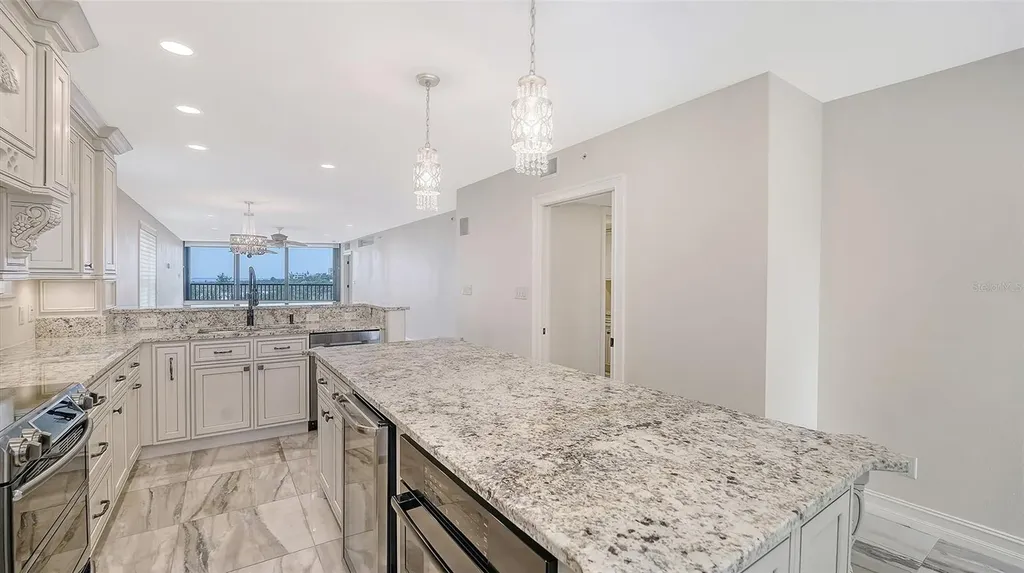 5740 Midnight Pass Road Sarasota FL 34242