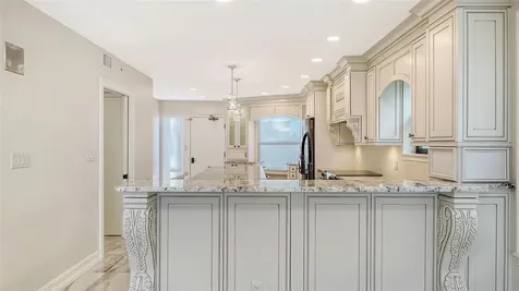 5740 Midnight Pass Road Sarasota FL 34242