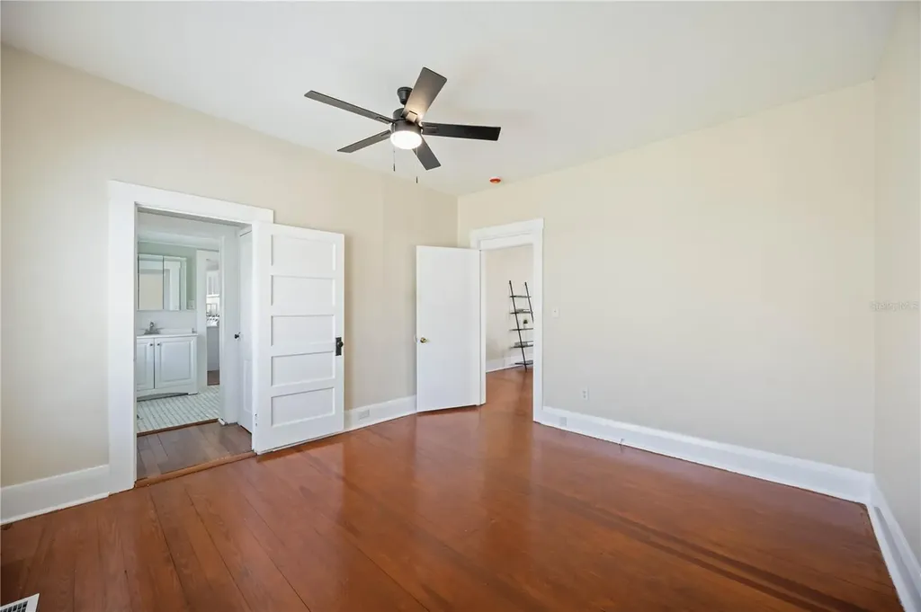 2710 3rd Avenue W Bradenton FL 34205