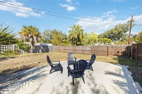 2710 3rd Avenue W Bradenton FL 34205