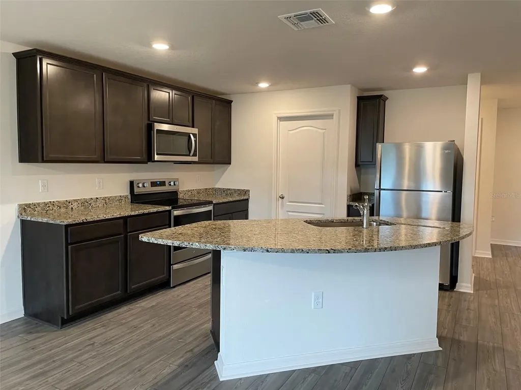 1569 Wynford Circle Tavares FL 32778