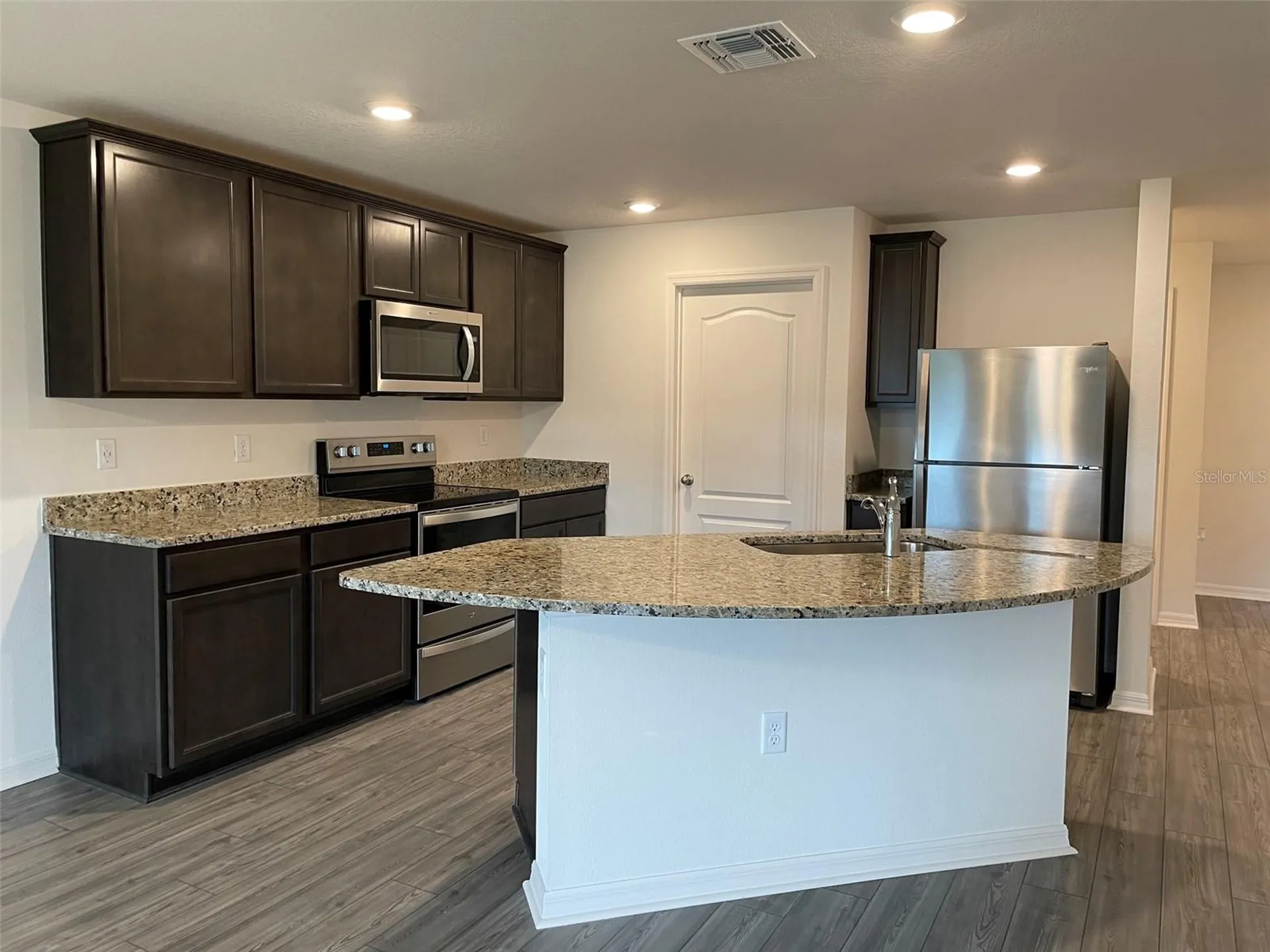 1569 Wynford Circle Tavares FL 32778