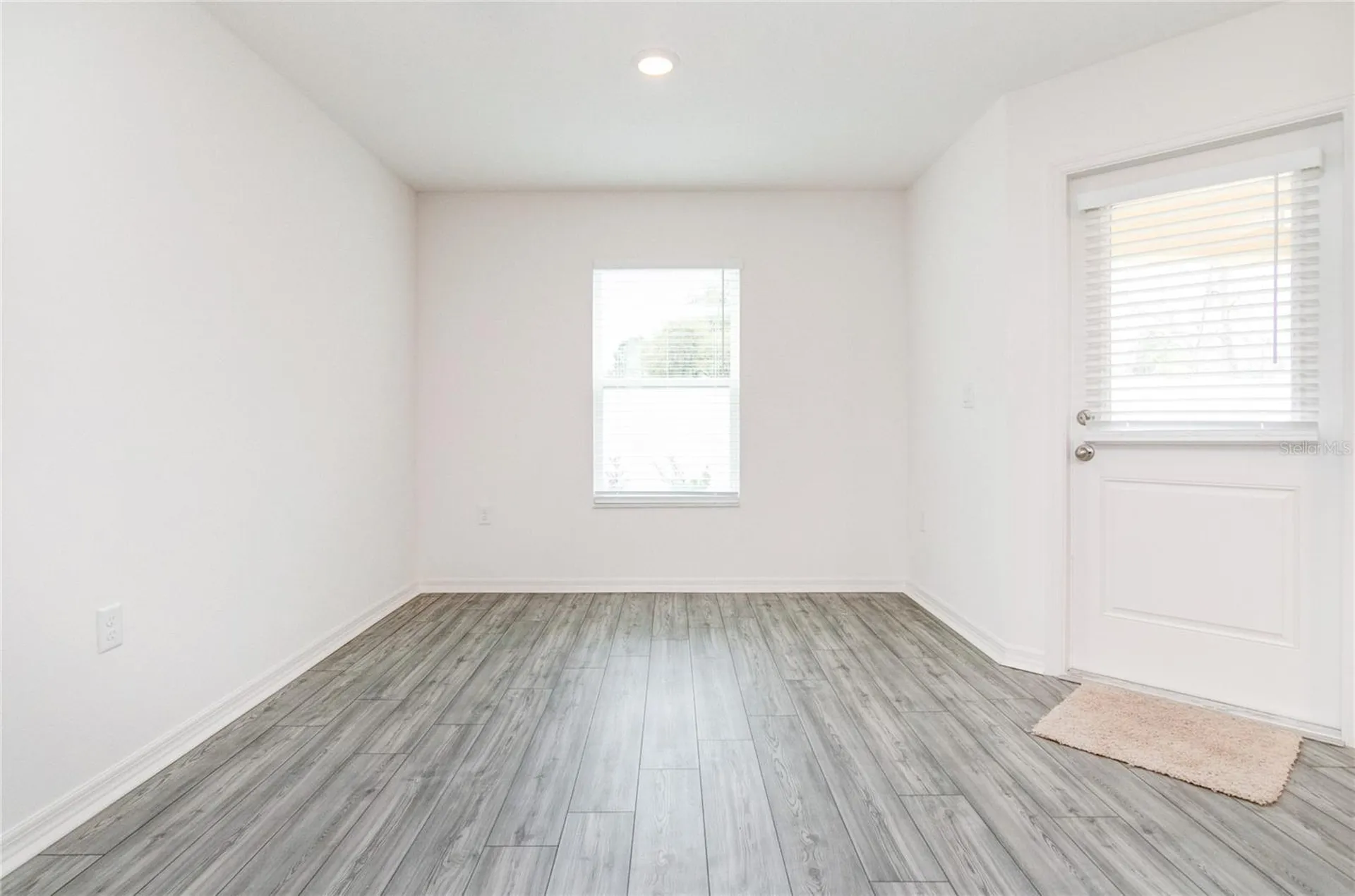 1569 Wynford Circle Tavares FL 32778