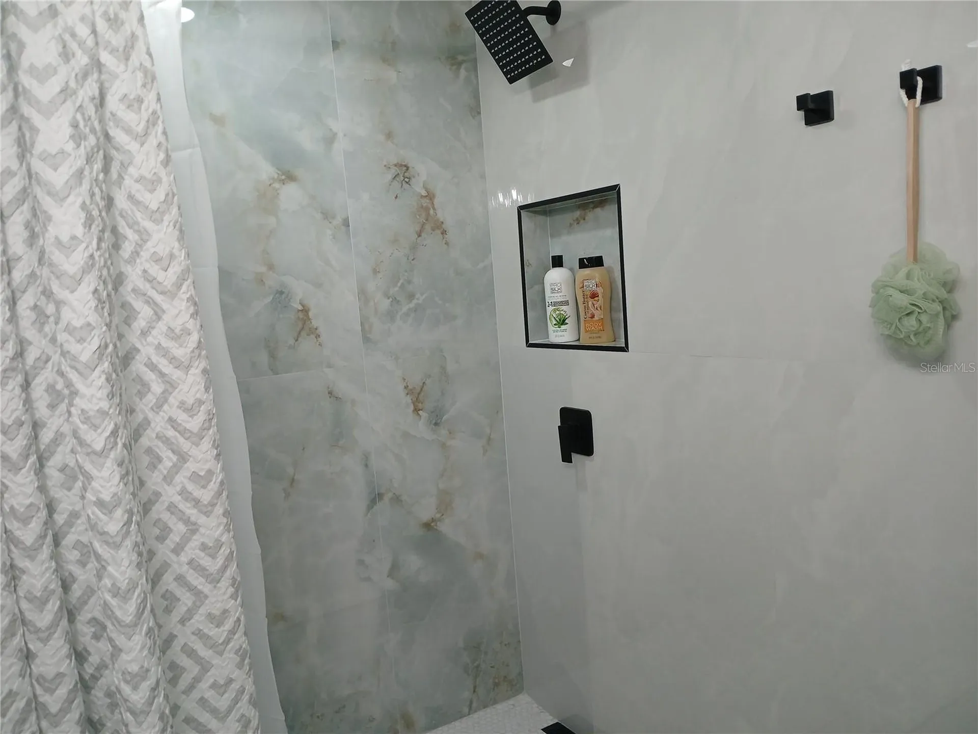 4129 Dolphin Drive Tampa FL 33617