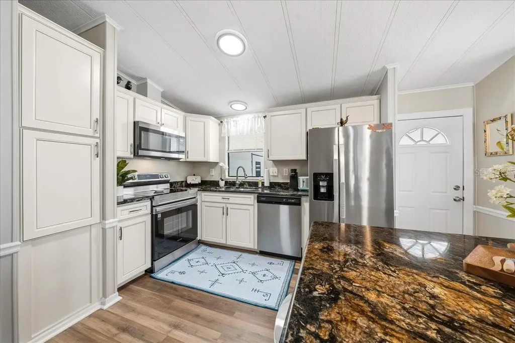 1003 Matthew Avenue Lady Lake FL 32159