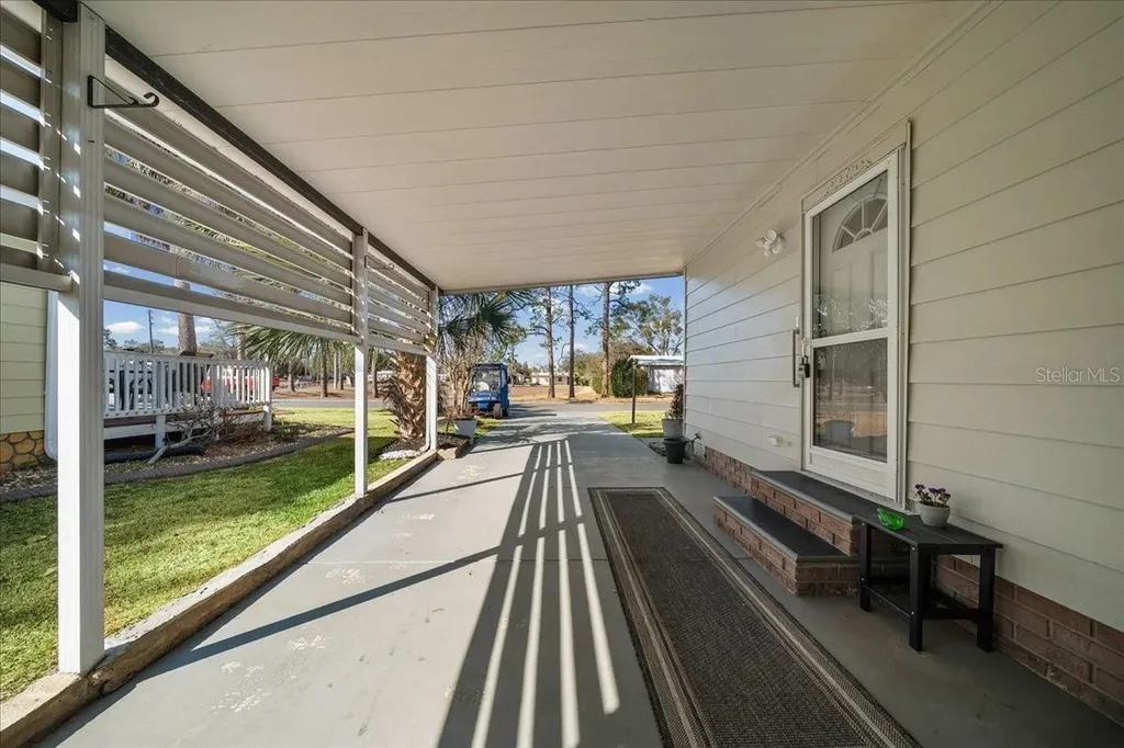 1003 Matthew Avenue Lady Lake FL 32159