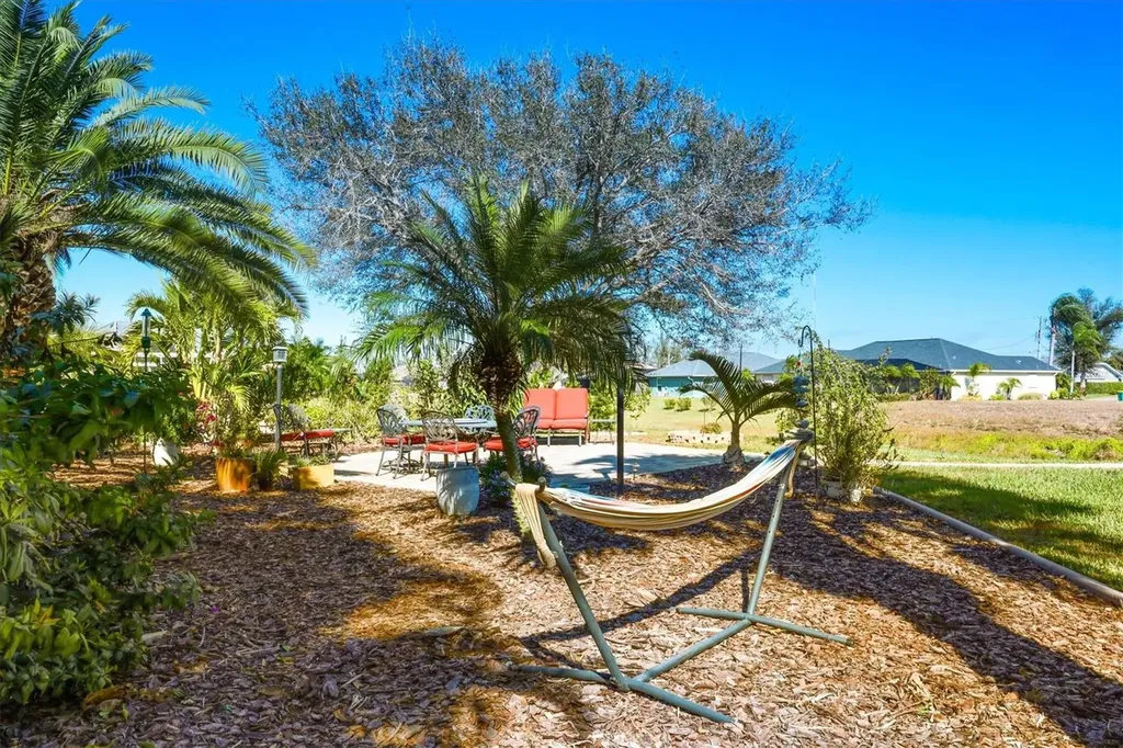 23 Medalist Place Rotonda West FL 33947