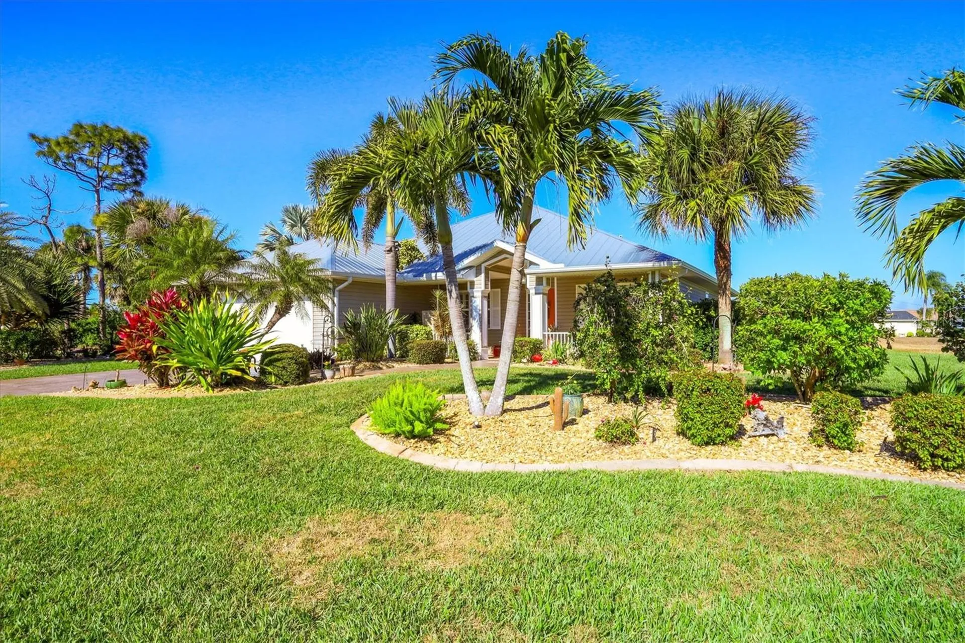 23 Medalist Place Rotonda West FL 33947