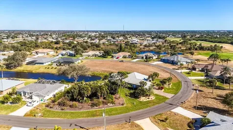 23 Medalist Place Rotonda West FL 33947