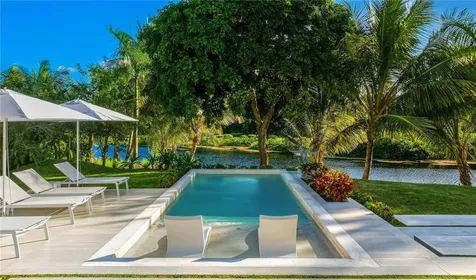 7000 Bahia Beach Blvd., 23 Las Estancias Rio Grande PR 00745