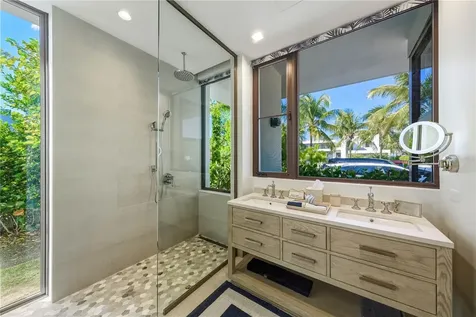 7000 Bahia Beach Blvd., 23 Las Estancias Rio Grande PR 00745