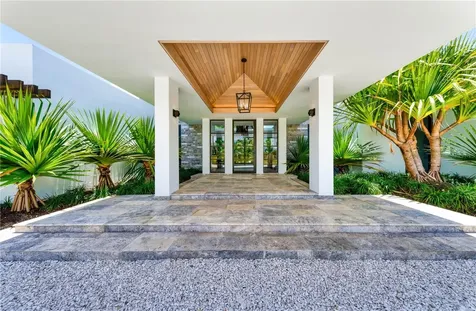 7000 Bahia Beach Blvd., 23 Las Estancias Rio Grande PR 00745