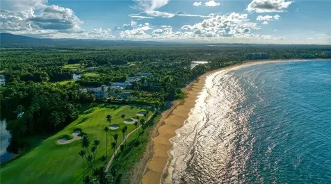 7000 Bahia Beach Blvd., 23 Las Estancias Rio Grande PR 00745