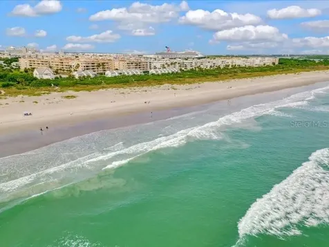 522 Beach Park Lane Cape Canaveral FL 32920