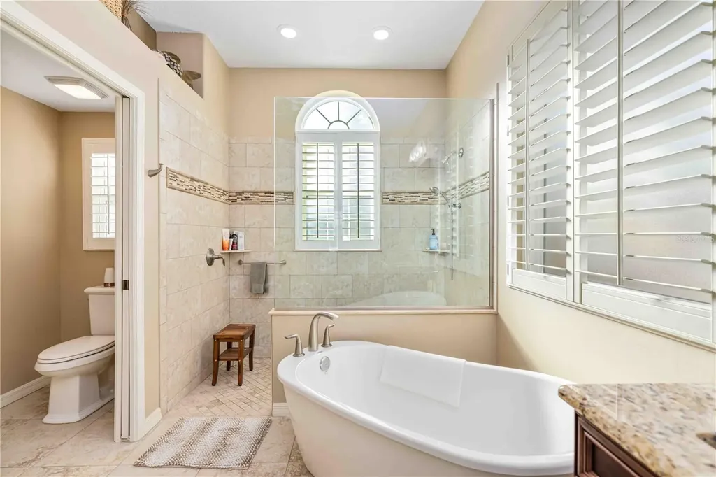 204 Americas Cup Boulevard Bradenton FL 34208