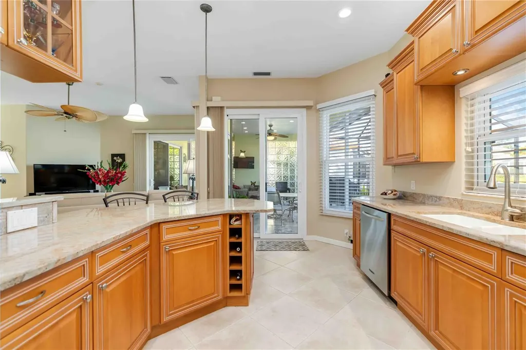 204 Americas Cup Boulevard Bradenton FL 34208