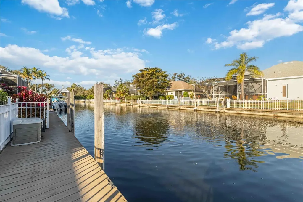 204 Americas Cup Boulevard Bradenton FL 34208