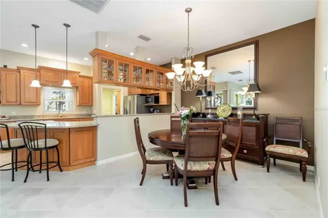 204 Americas Cup Boulevard Bradenton FL 34208