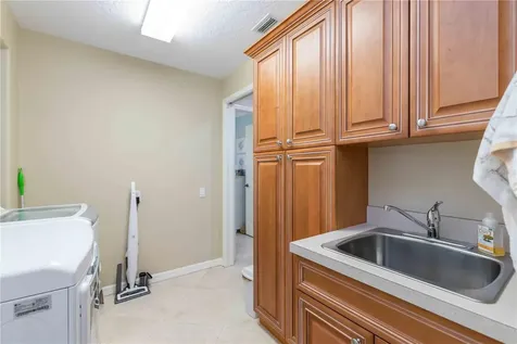 204 Americas Cup Boulevard Bradenton FL 34208