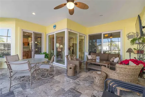 204 Americas Cup Boulevard Bradenton FL 34208