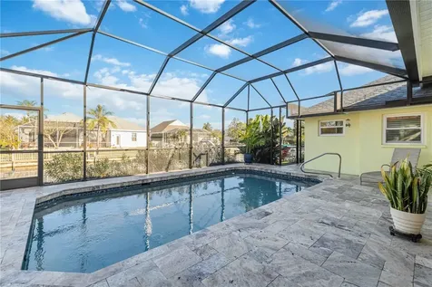204 Americas Cup Boulevard Bradenton FL 34208