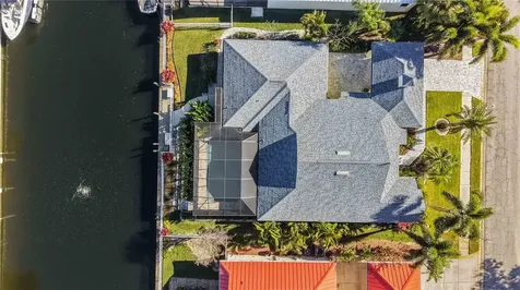 204 Americas Cup Boulevard Bradenton FL 34208