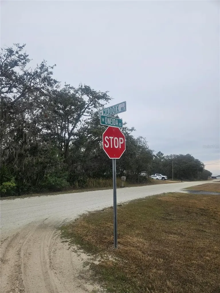 3171 W Maddox Road Avon Park FL 33825