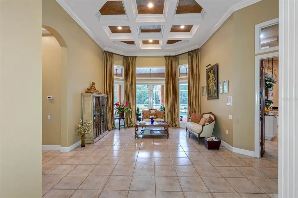 531 Isleworth Close Tarpon Springs FL 34688