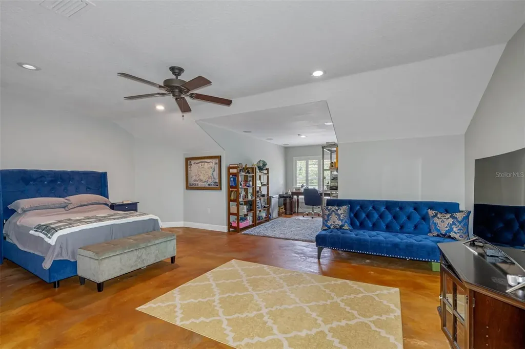 531 Isleworth Close Tarpon Springs FL 34688