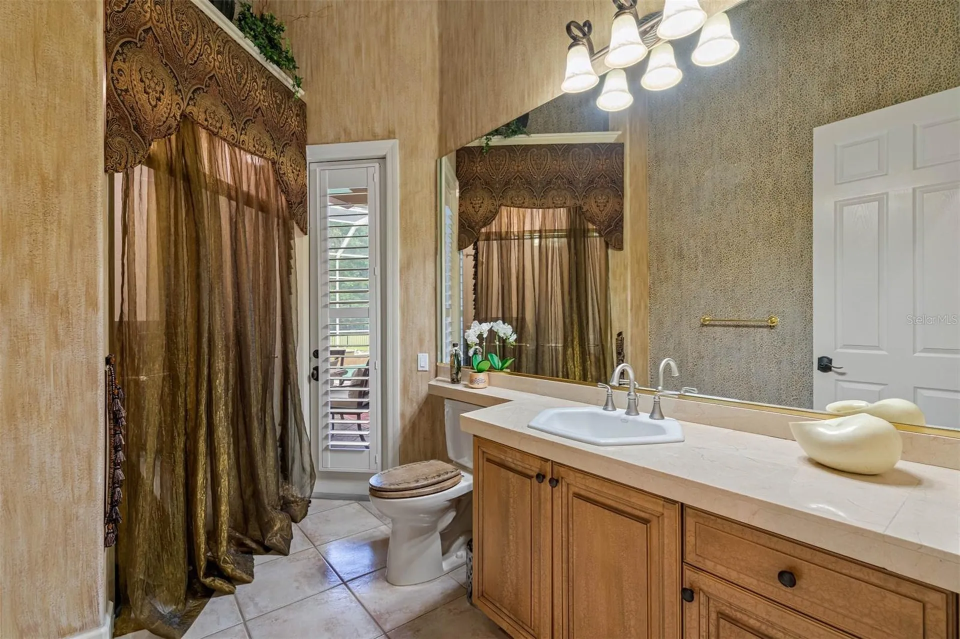 531 Isleworth Close Tarpon Springs FL 34688