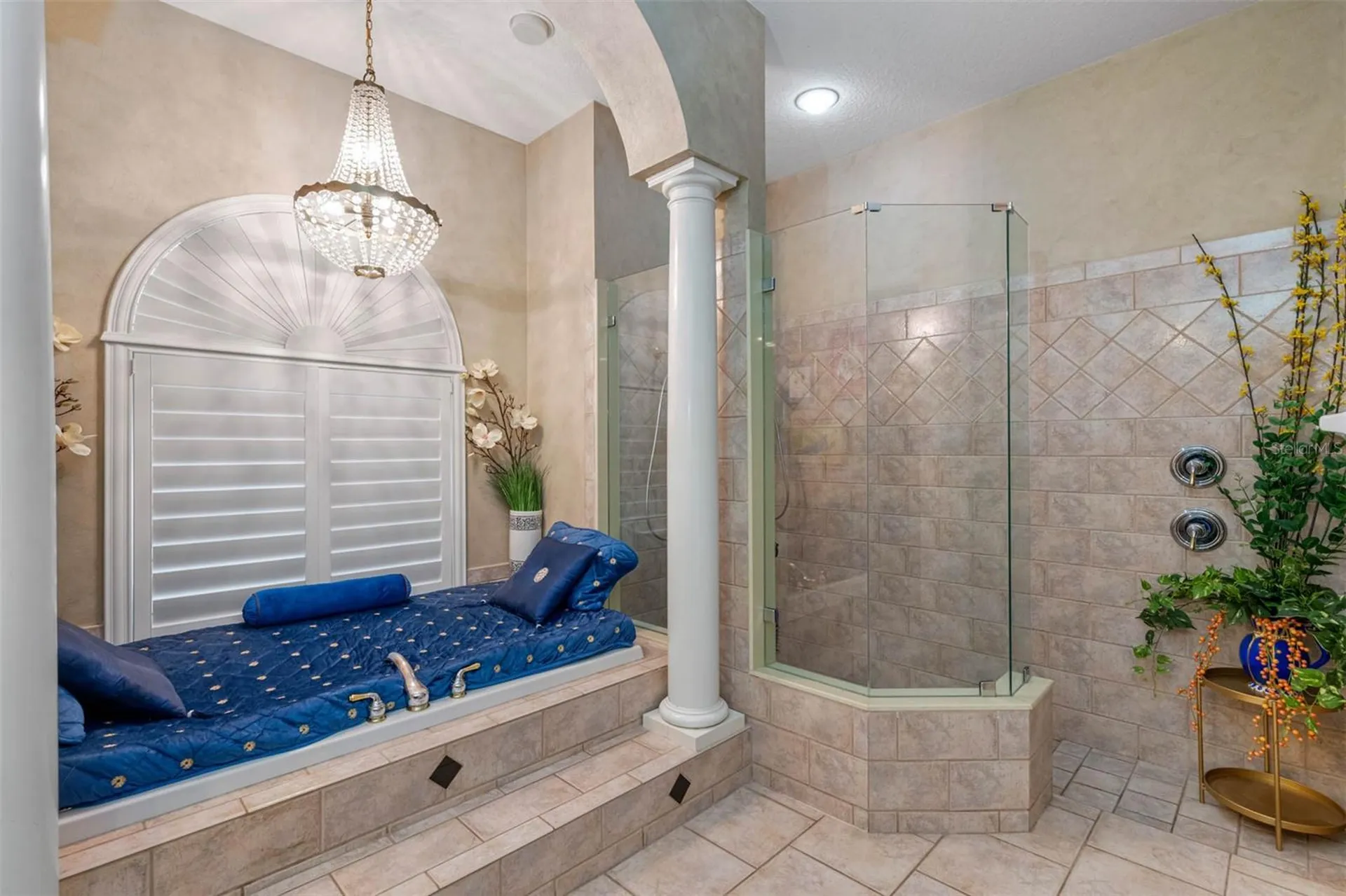 531 Isleworth Close Tarpon Springs FL 34688