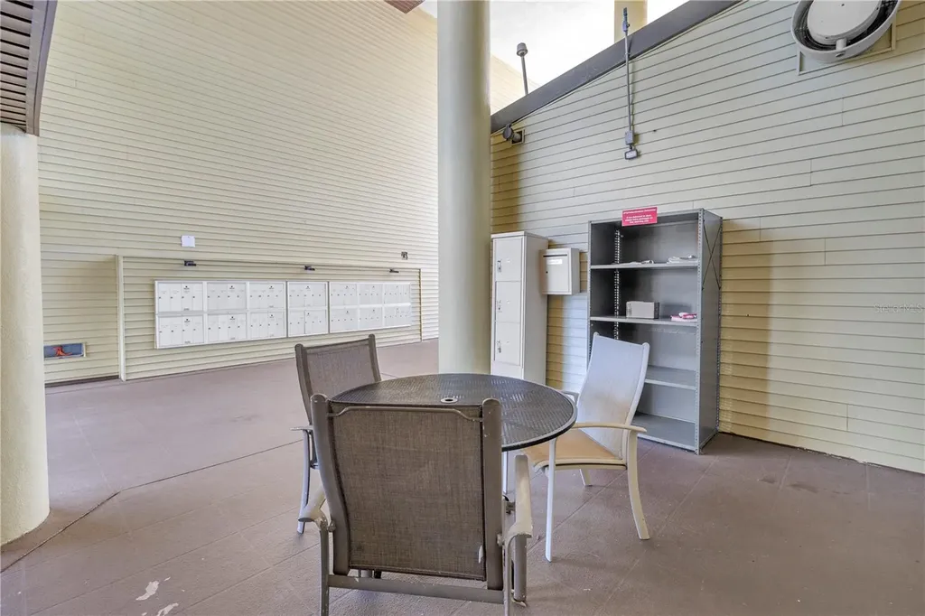 650 Island Way Clearwater Beach FL 33767