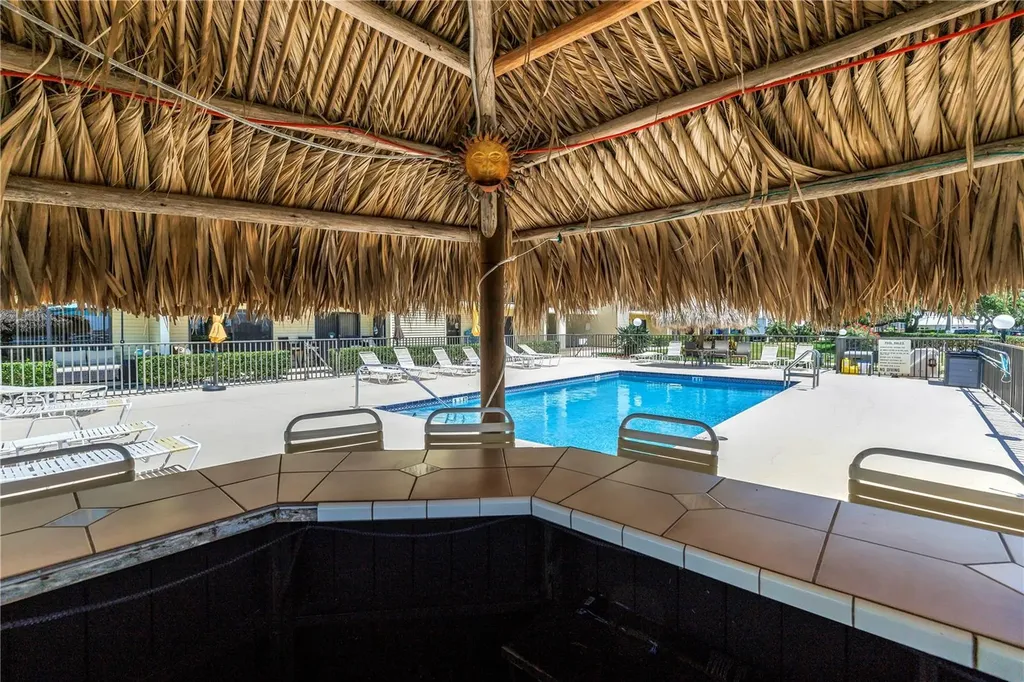 650 Island Way Clearwater Beach FL 33767