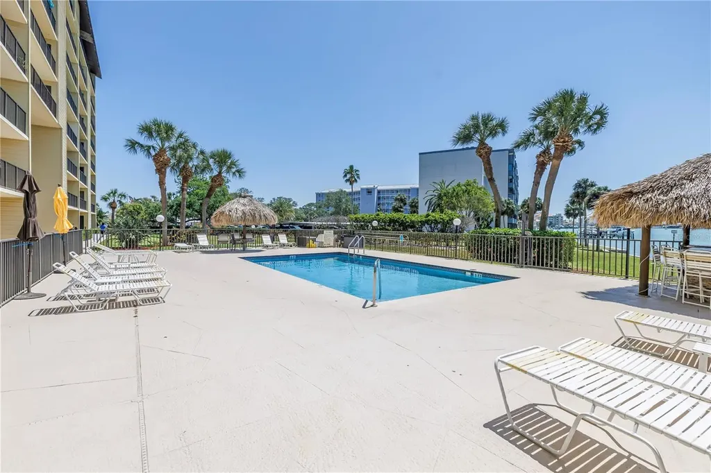 650 Island Way Clearwater Beach FL 33767