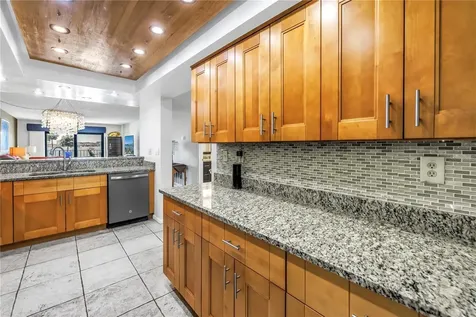 650 Island Way Clearwater Beach FL 33767