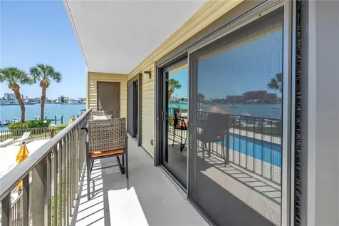 650 Island Way Clearwater Beach FL 33767