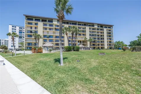 650 Island Way Clearwater Beach FL 33767