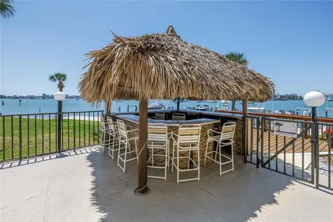 650 Island Way Clearwater Beach FL 33767