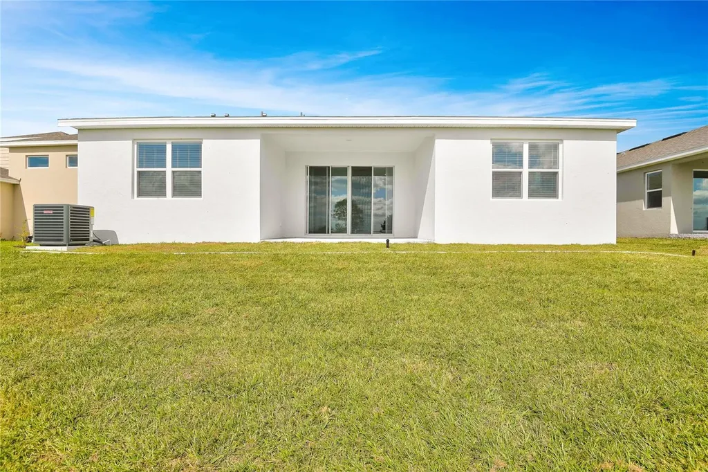 1260 Daisy Hill Way Dundee FL 33838