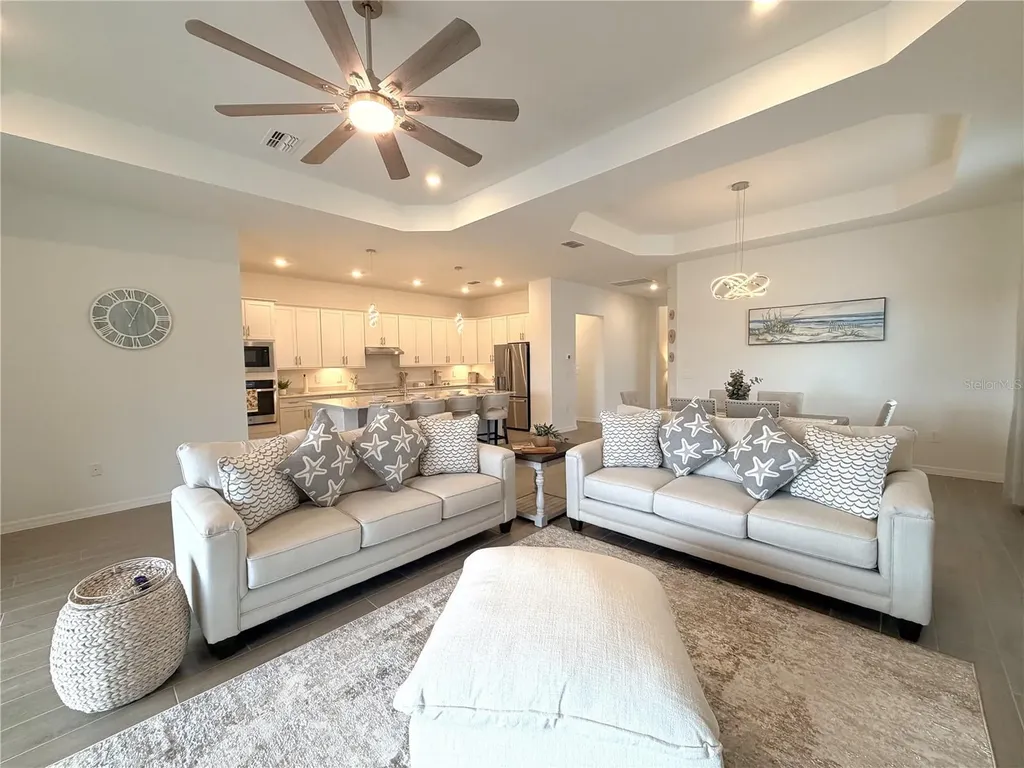 13081 Tulum Loop Venice FL 34293