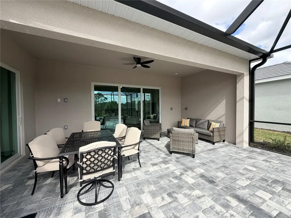 13081 Tulum Loop Venice FL 34293