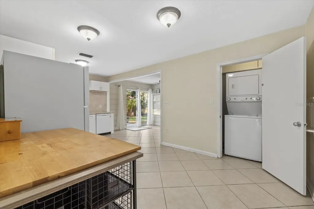 1010 Indian Beach Drive Sarasota FL 34234
