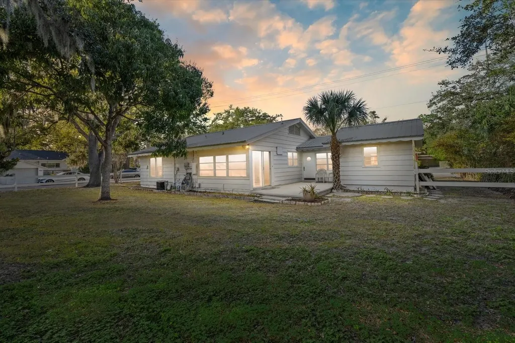 1010 Indian Beach Drive Sarasota FL 34234
