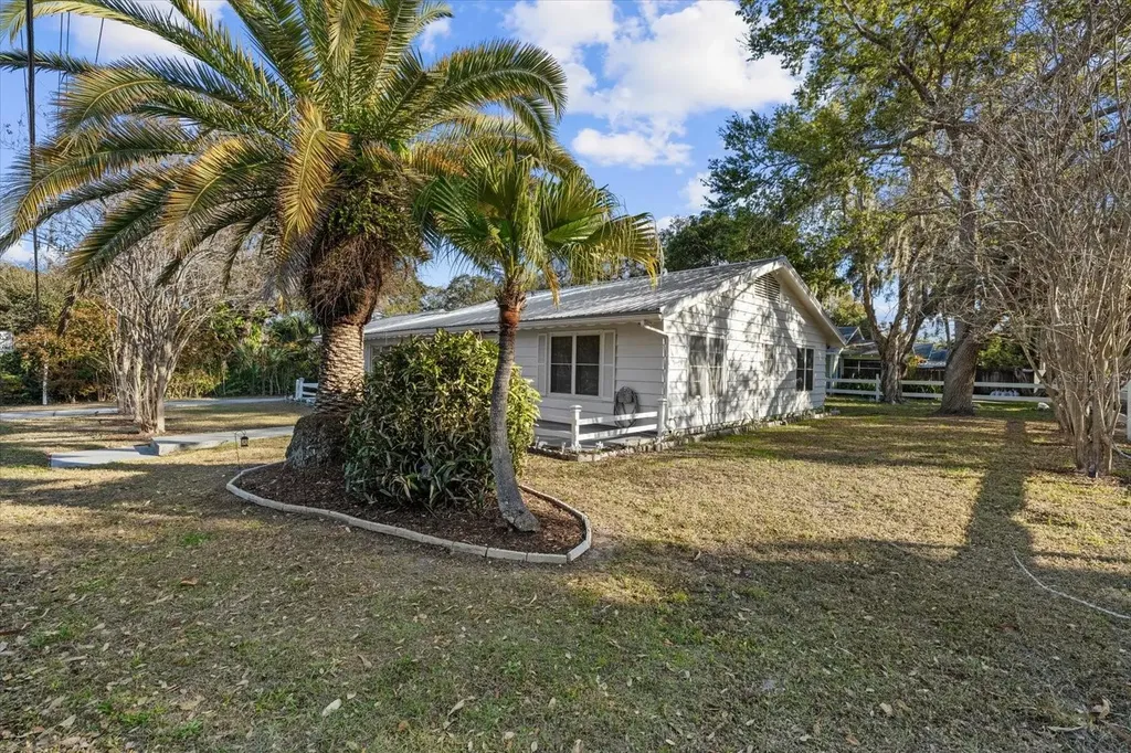 1010 Indian Beach Drive Sarasota FL 34234