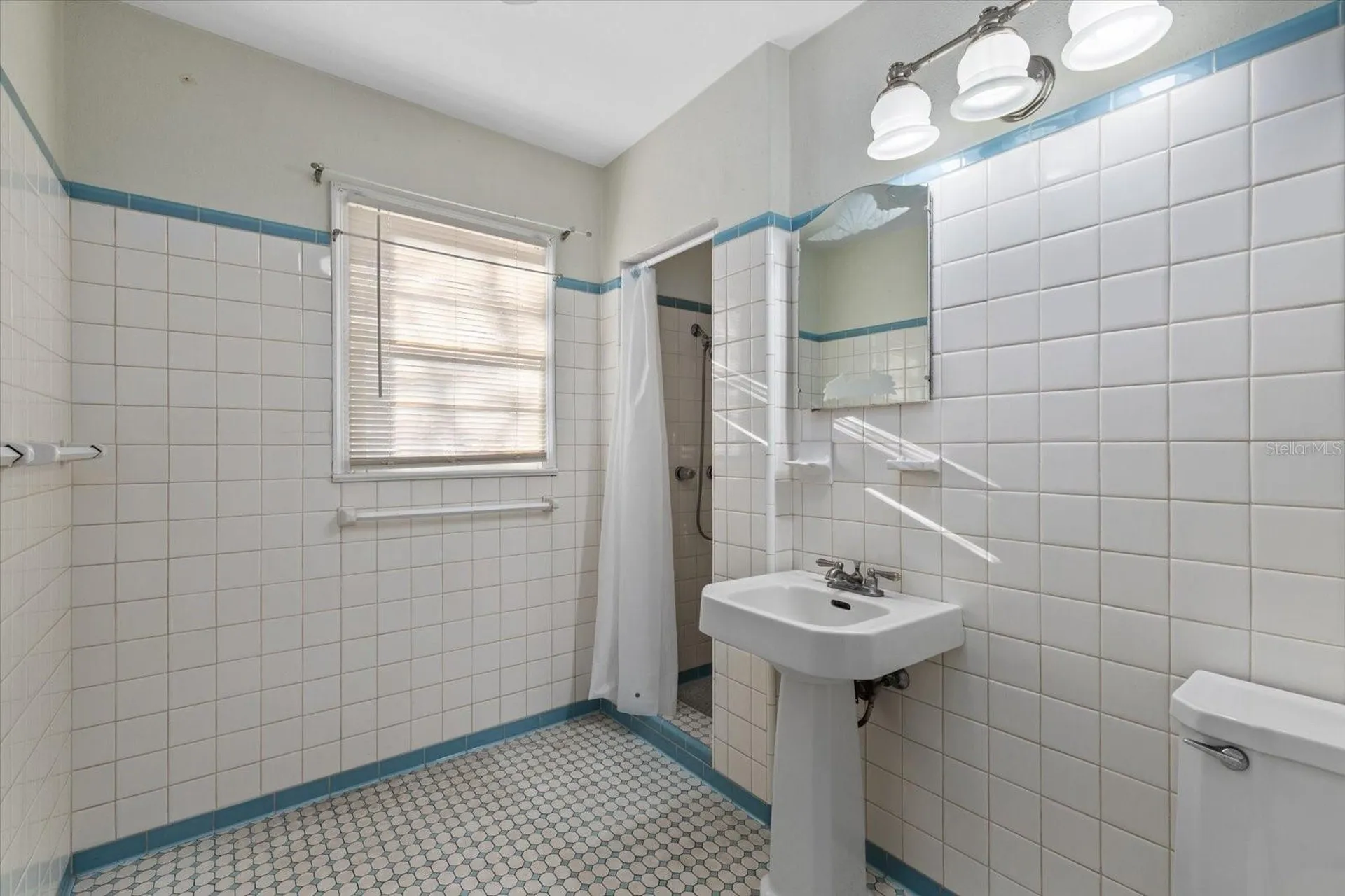 1010 Indian Beach Drive Sarasota FL 34234